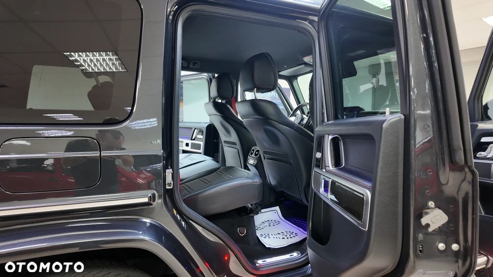 Mercedes-Benz Klasa G 500 9G-TRONIC Exclusive - 33