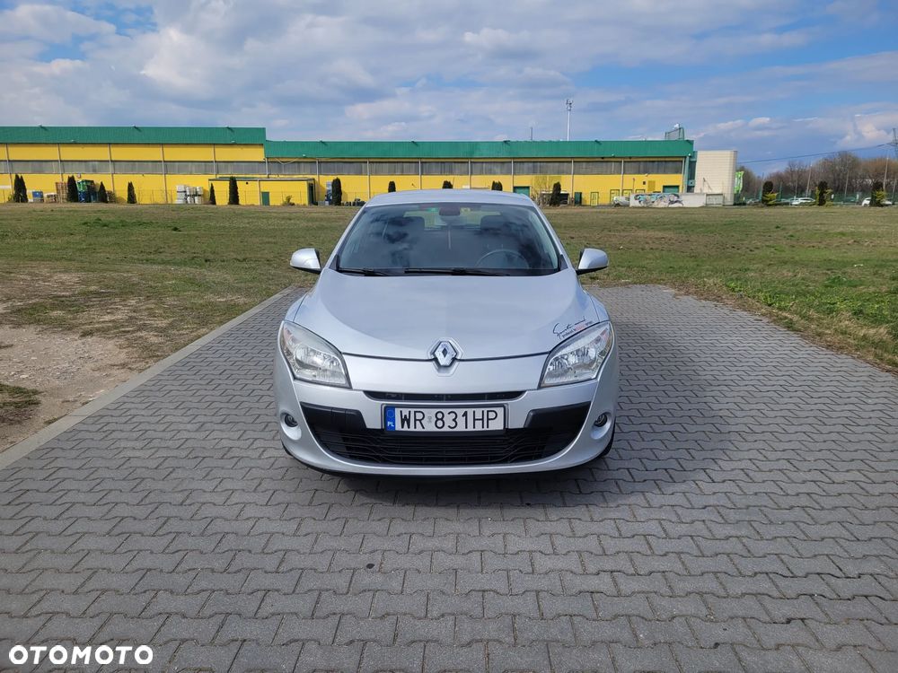 Renault Megane TCe 180 Dynamique - 2