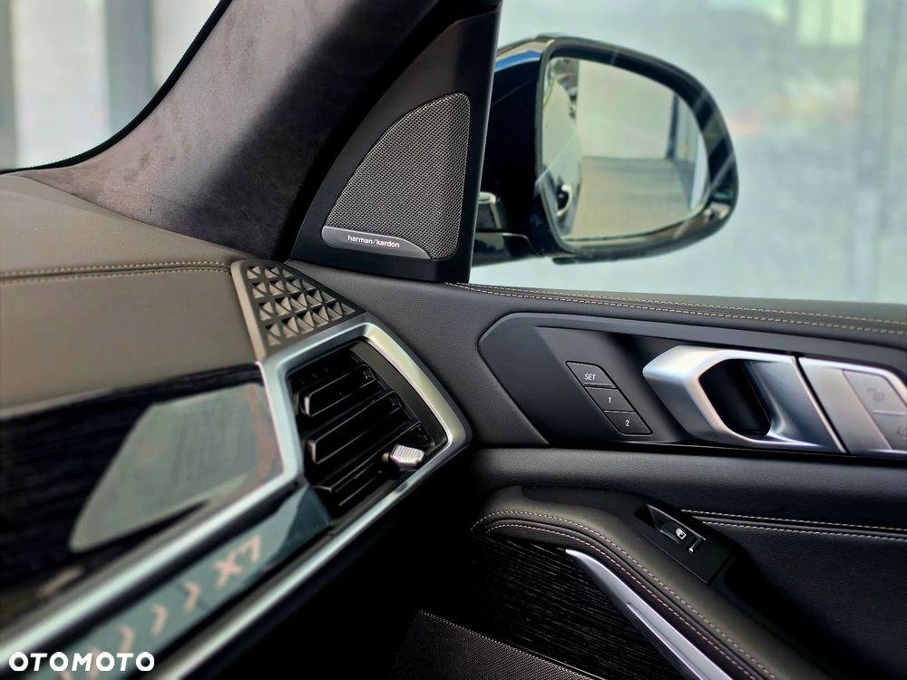 BMW X7 xDrive40d mHEV sport - 32
