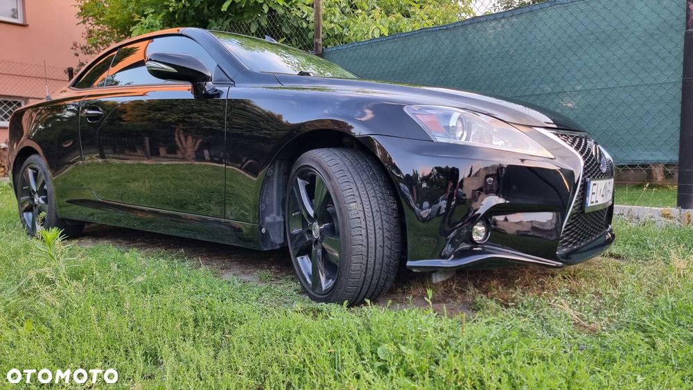 Lexus IS 250C Sport - 11