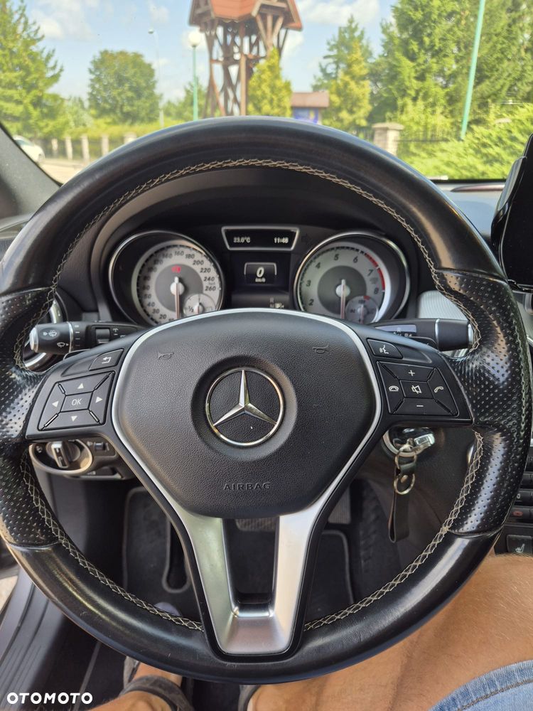 Mercedes-Benz GLA 250 4-Matic - 6