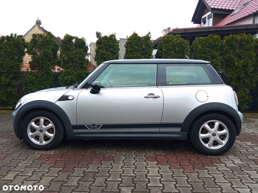 MINI Cooper D 50 Camden - 2