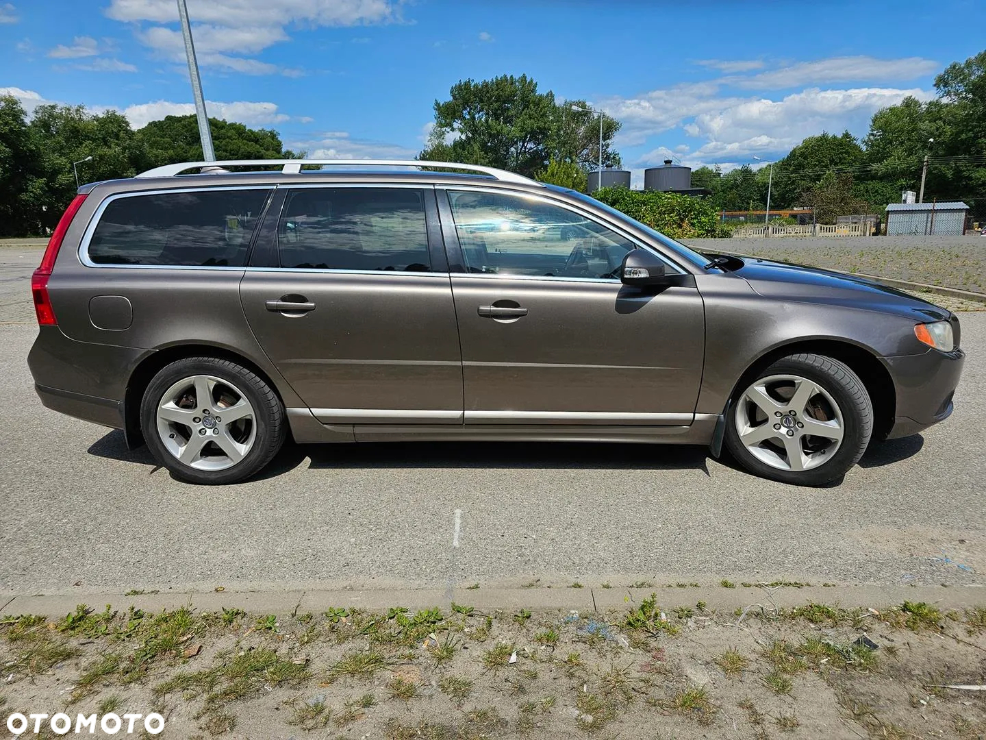 Volvo V70 2.4D Summum - 25