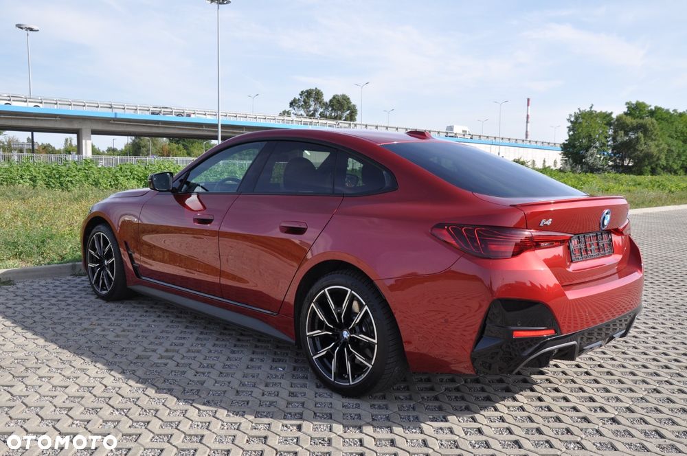 BMW i4 83.9kWh M60 xDrive - 8