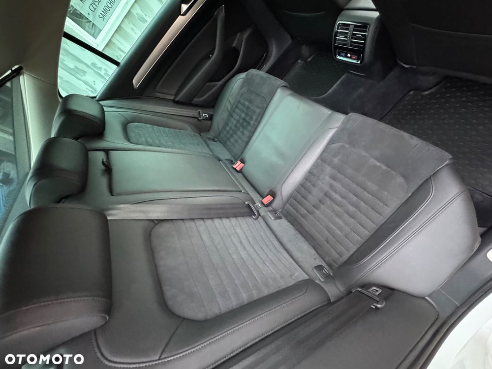 Volkswagen Passat 2.0 TDI 4Mot Elegance DSG - 20