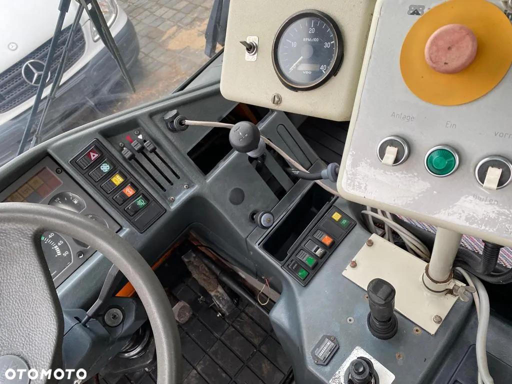 Multicar M26 Breining Spryskiwacz Asfaltu - 10