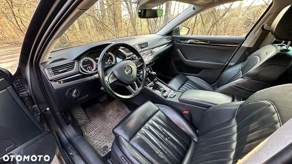 Skoda Superb 2.0 TDI SCR 4x4 L&K DSG - 25
