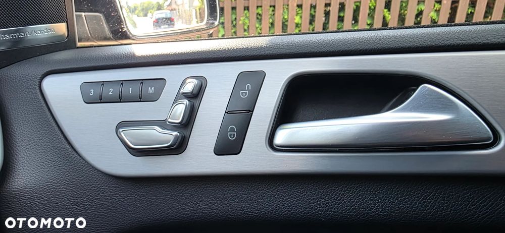 Mercedes-Benz GLE 350 d 4-Matic - 36