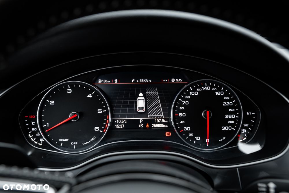 Audi A6 Avant - 33