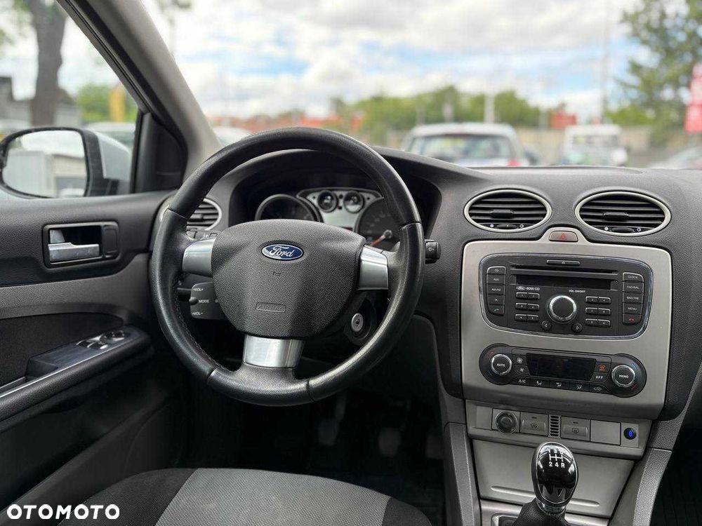 Ford Focus - 7