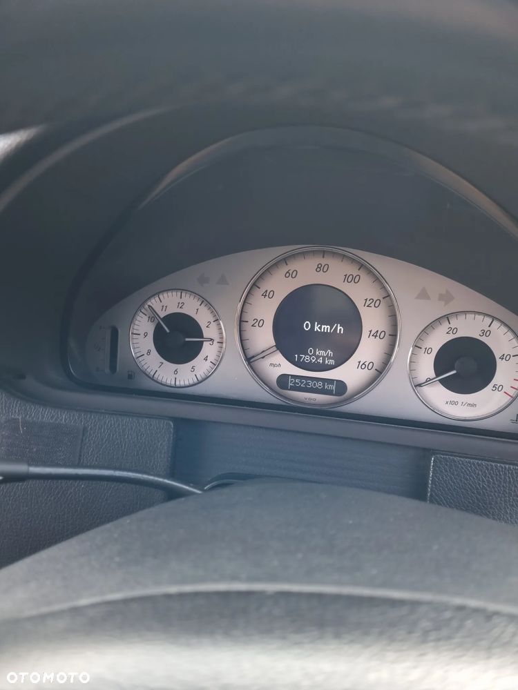 Mercedes-Benz CLK 320 CDI Avantgarde - 14