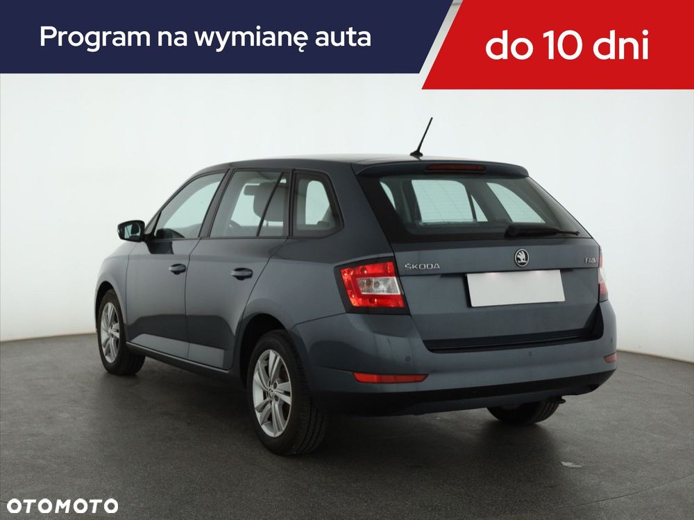 Skoda Fabia - 6
