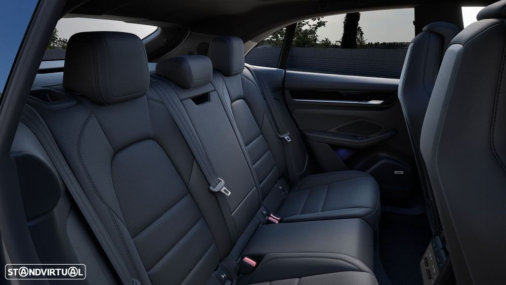 Porsche Macan Electric 4 - 10