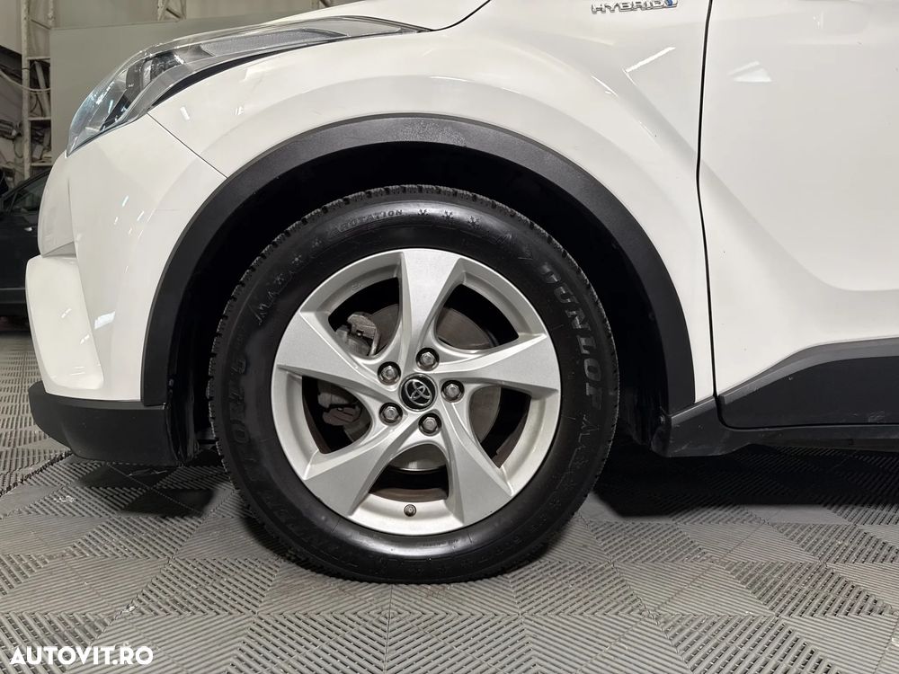 Toyota C-HR - 14