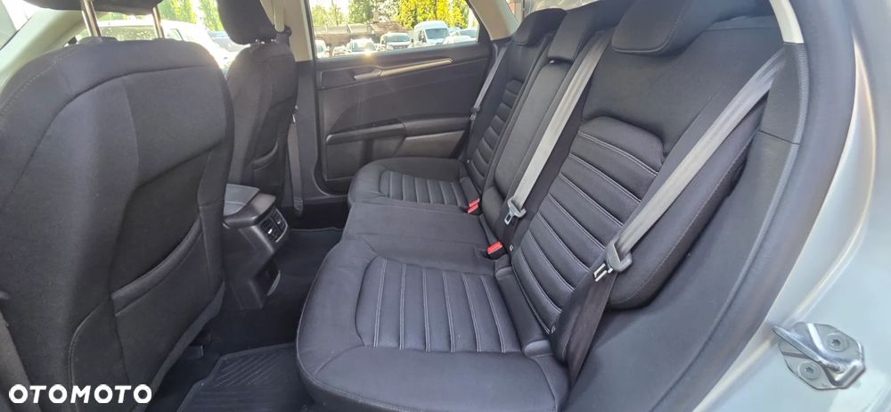 Ford Mondeo 2.0 EcoBlue Business Edition - 32