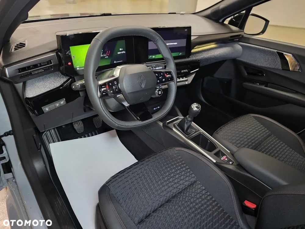 Renault Clio 1.2 TCe Techno - 11