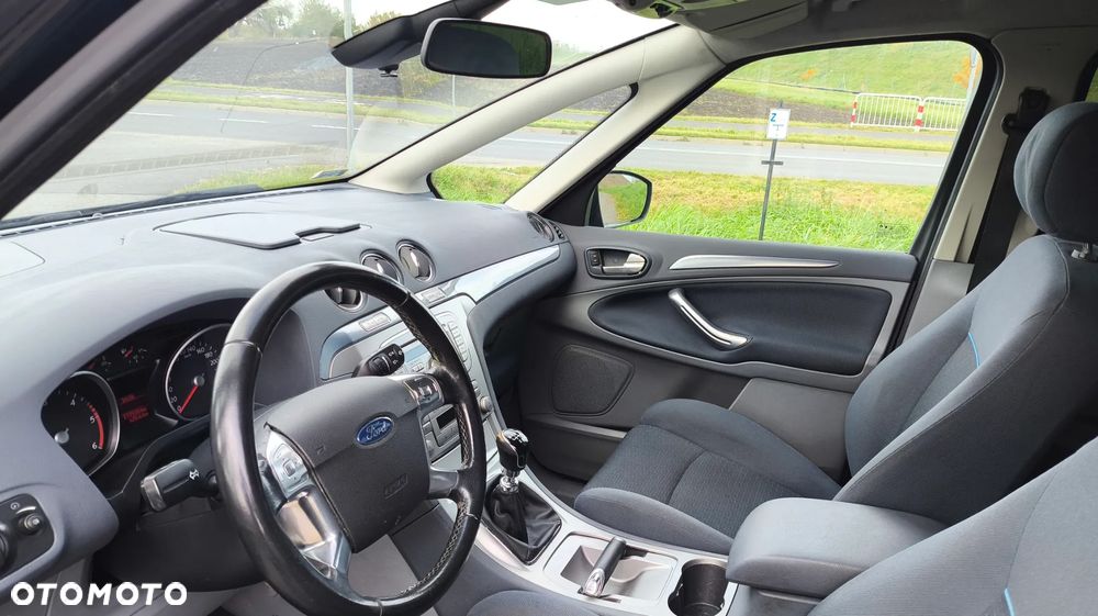 Ford S-Max 2007 photo 3