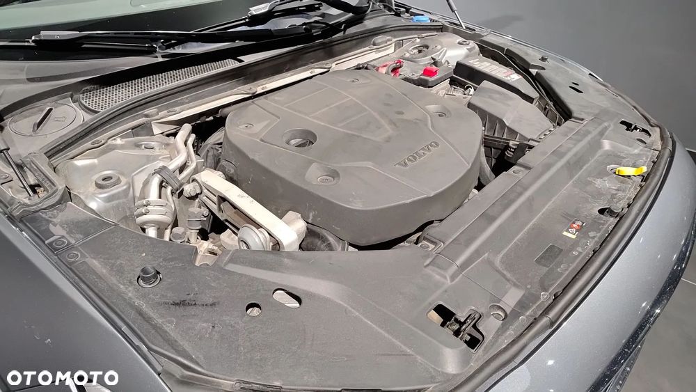 Volvo S90 D4 Momentum - 23