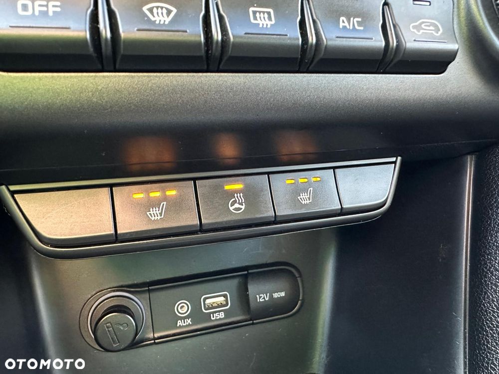 Kia Sportage 2,0 CRDI AWD Vision - 13