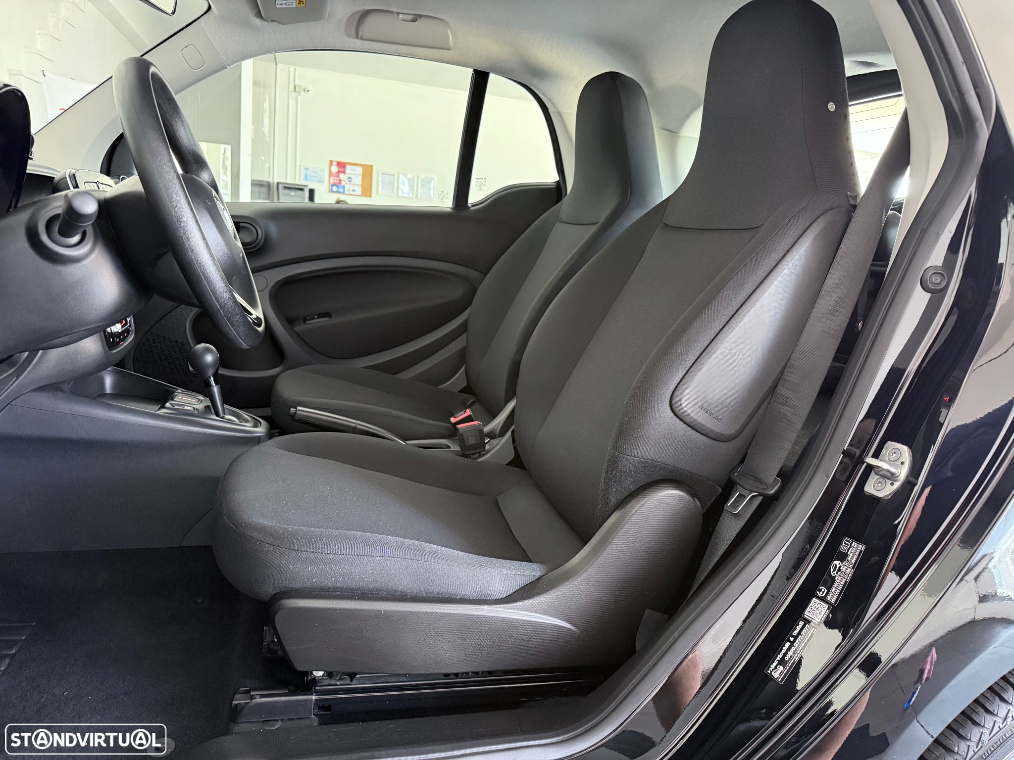 Smart ForTwo Coupé EQ Business Solution - 17