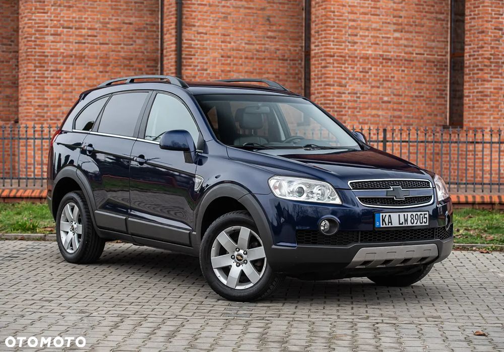 Chevrolet Captiva 2.4 2WD 7 Sitzer LS - 1