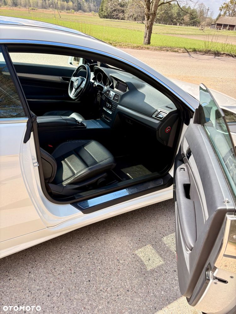 Mercedes-Benz Klasa E 250 - 6