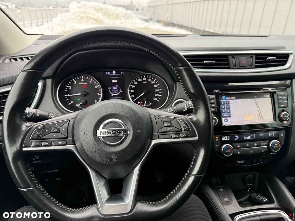 Nissan Qashqai 1.6 Tekna S/S - 29