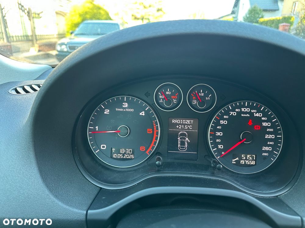 Audi A3 Sportback 1.6 TDI DPF Attraction - 24