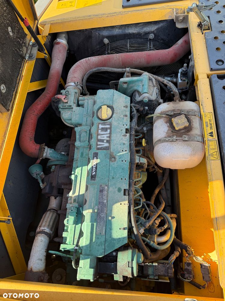 Volvo EW160C - 16