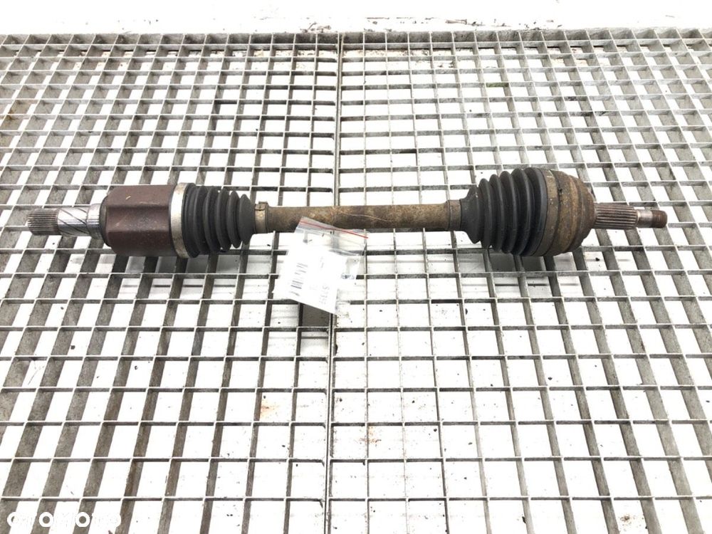 PÓŁOŚ LEWA - 75.00 PLN - RENAULT MEGANE III Grandtour (KZ0/1) 2008 - 2022 1.6 dCi (KZ00, KZ12, - 1