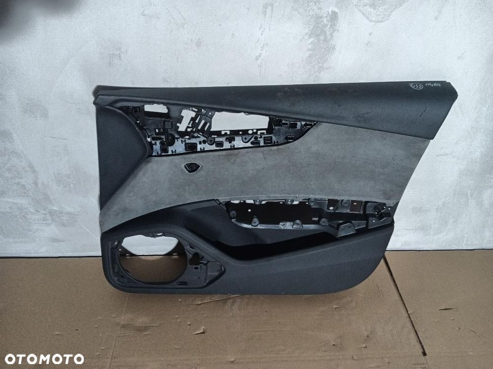 BOCZEK DRZWI PRZÓD PRZEDNI PRAWY AUDI A4 B9 8W0867118 - 1