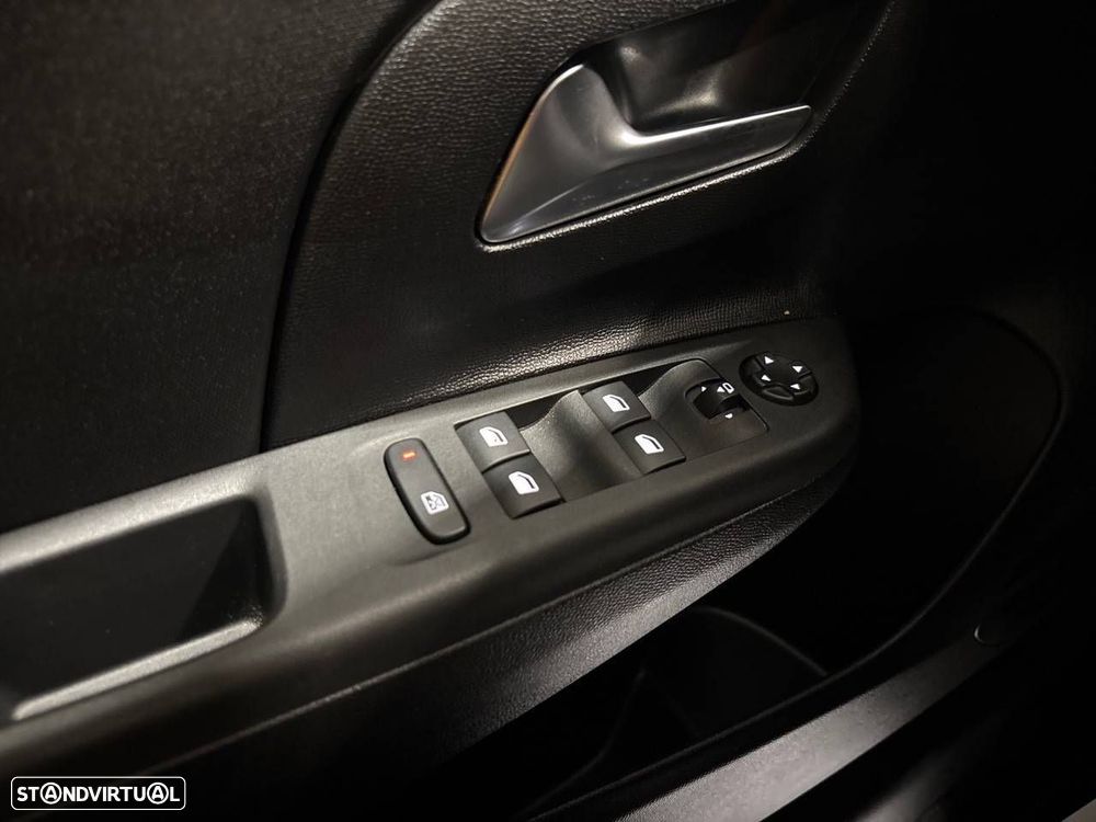 Opel Corsa 1.2 T Edition - 19