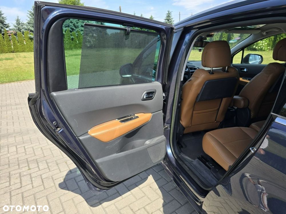 Peugeot 5008 - 17
