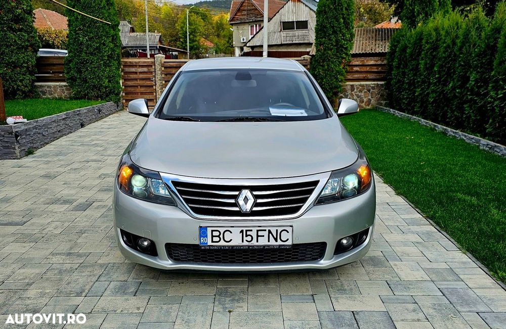 Renault Latitude 2.0 16 V Privilege - 1