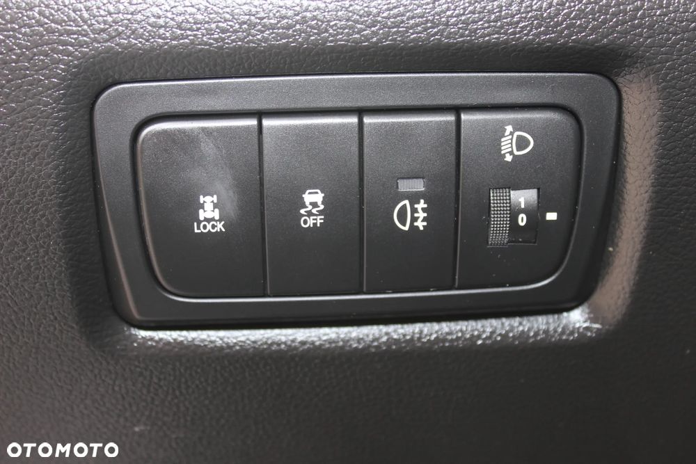SsangYong/KGM Korando 2.0 E-XDi DPF 4WD Automatik Quartz - 27