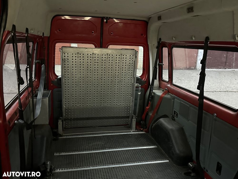 Ford Transit Custom - 9