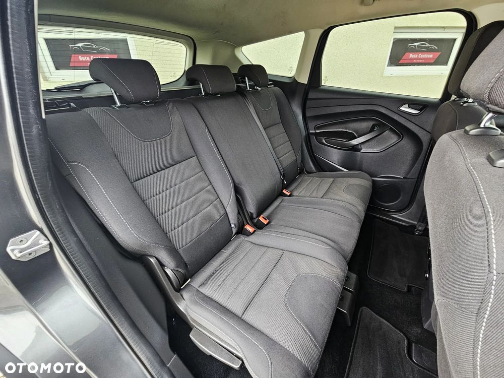 Ford Kuga 2.0 TDCi 2x4 SYNC - 12