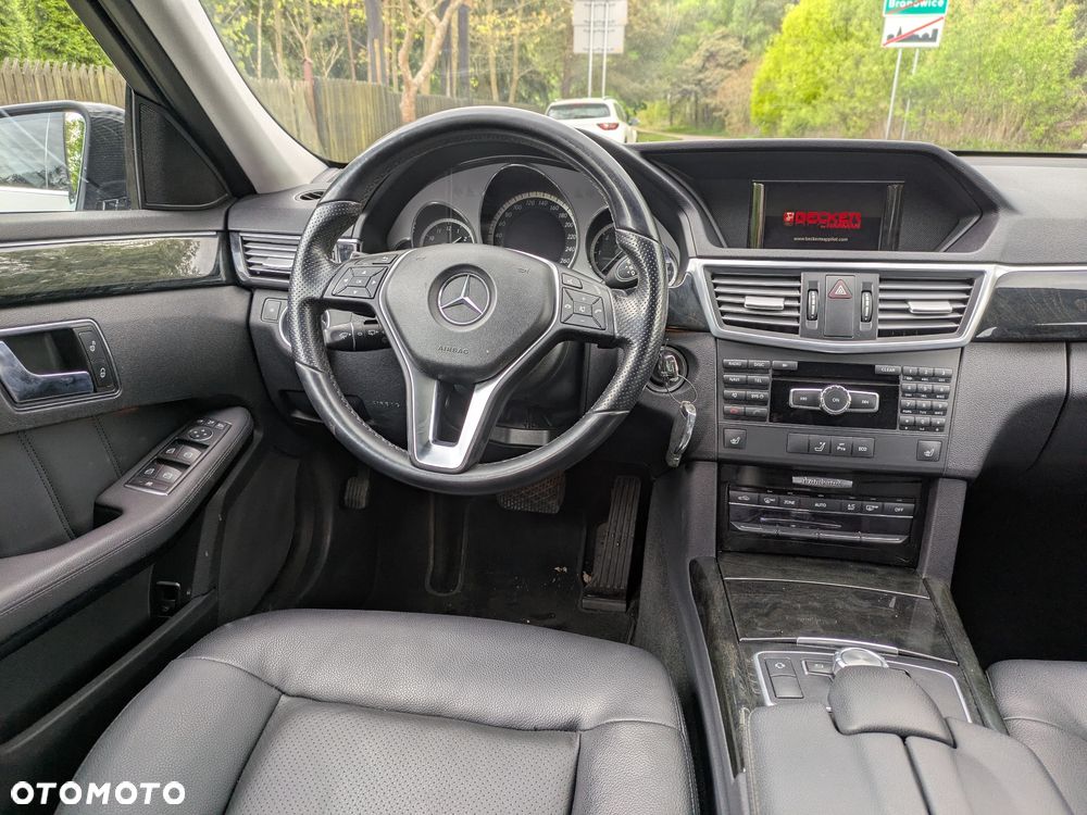Mercedes-Benz Klasa E 250 CDI 4Matic 7G-TRONIC Avantgarde - 15