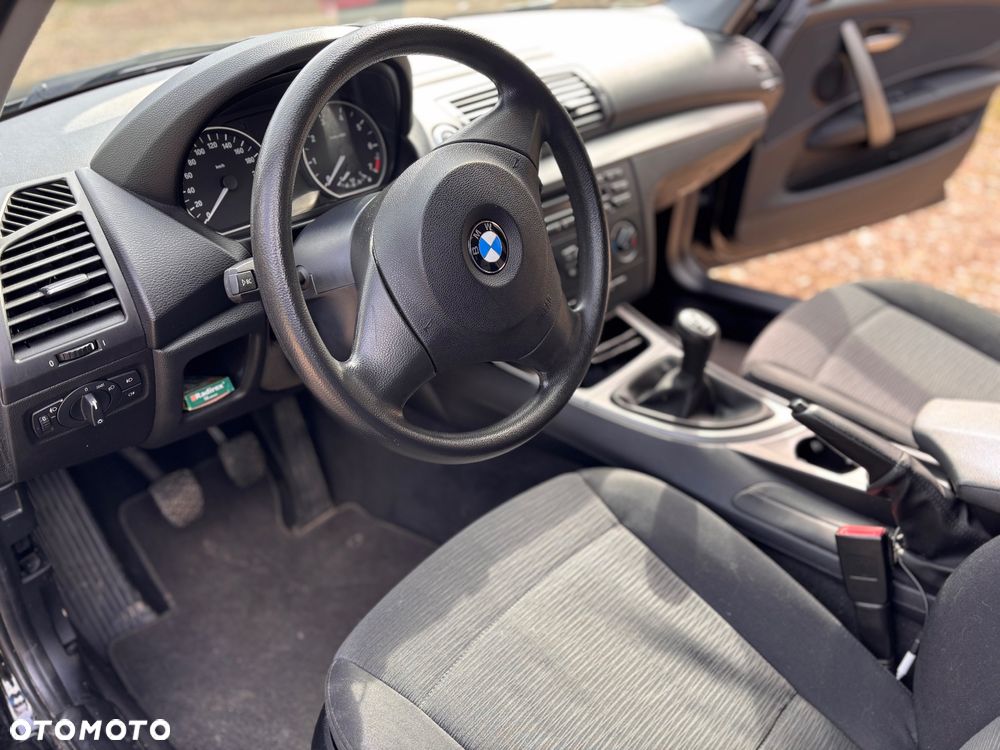 BMW Seria 1 116i Edition Sport - 8