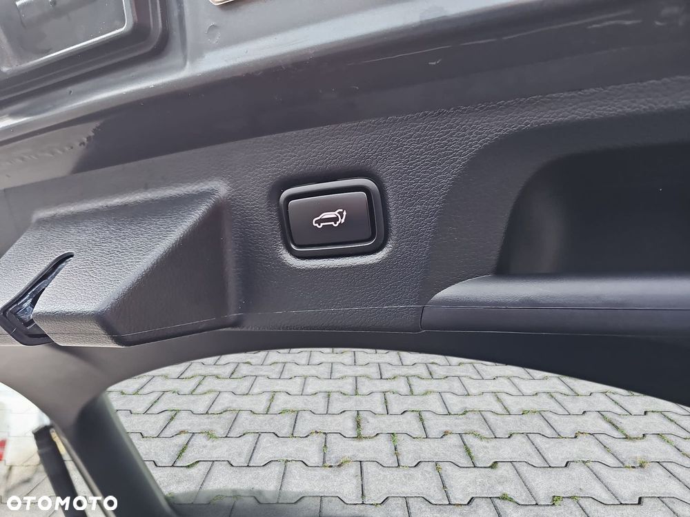 Kia ProCeed 1.6 T-GDI GT DCT - 29