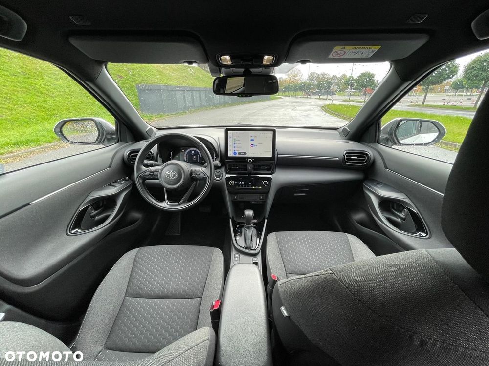 Toyota Yaris Cross Hybrid 1.5 Style - 25