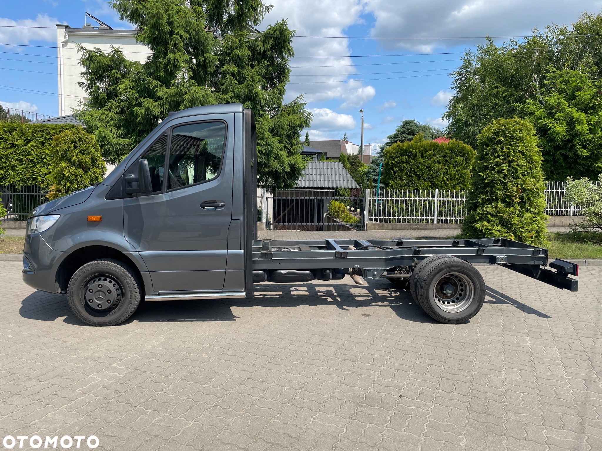 Mercedes-Benz Sprinter - 4