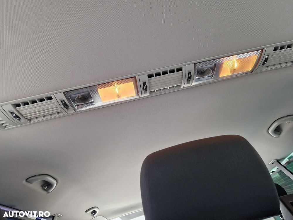 Volkswagen Caravelle ver-caravelle-dsg-edition - 9