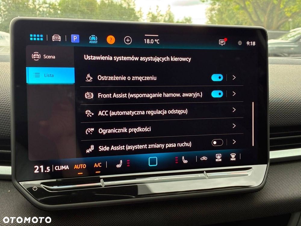 Volkswagen T-Roc 1.5 eTSI Life DSG - 21