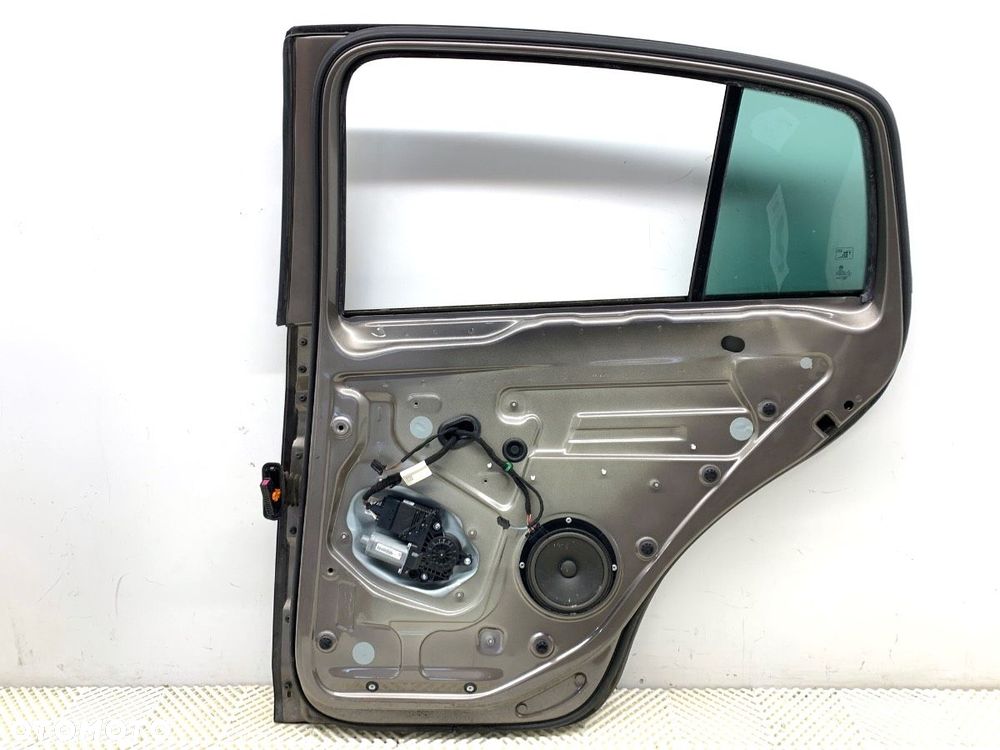 DRZWI PRAWY TYŁ  VW GOLF PLUS V (5M1, 521) 2004 - 2013 1.4 TSI 90 kW [122 KM] benzyna 2007 - 2013 - 10