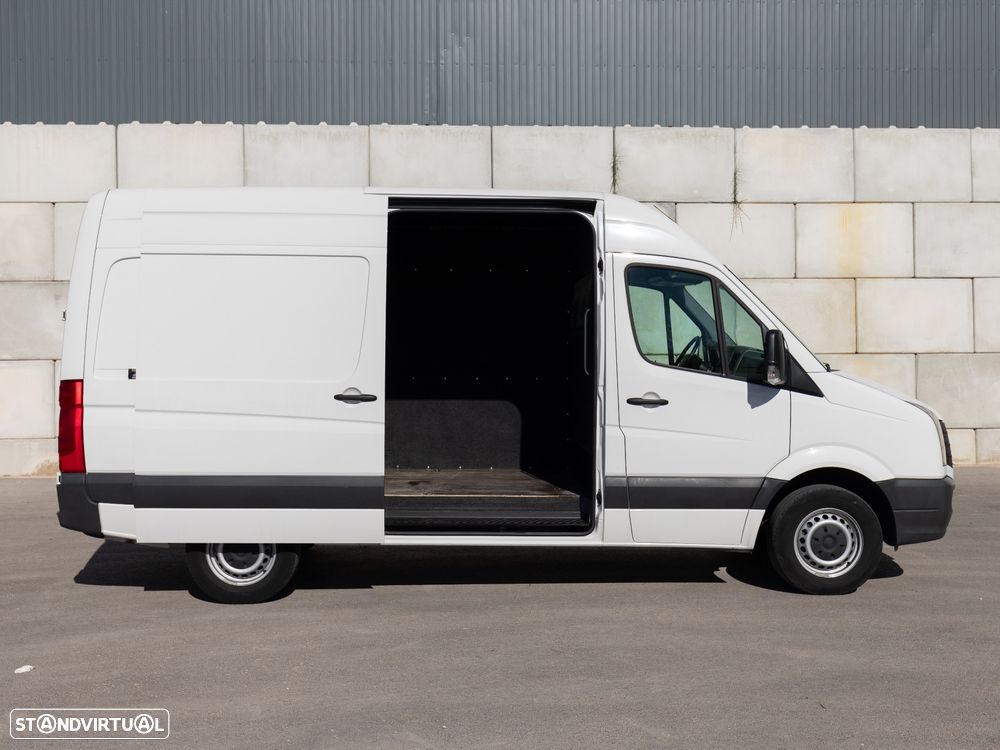 VW Crafter 35 2.0 TDI L3H3 Médio TA 7L - 5
