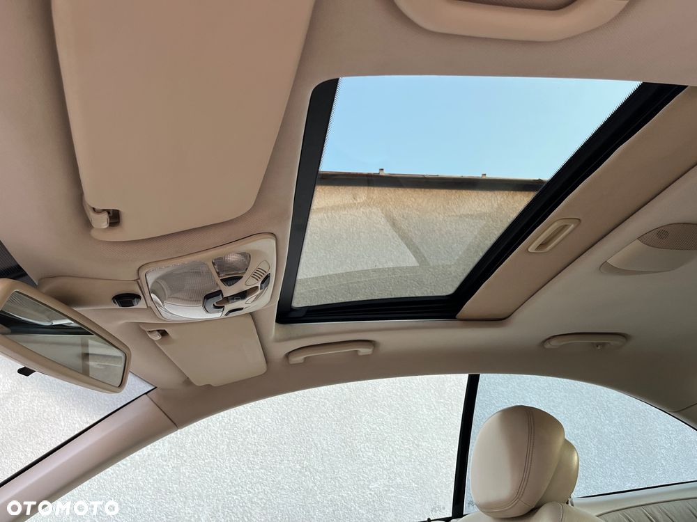 Mercedes-Benz CLK - 19