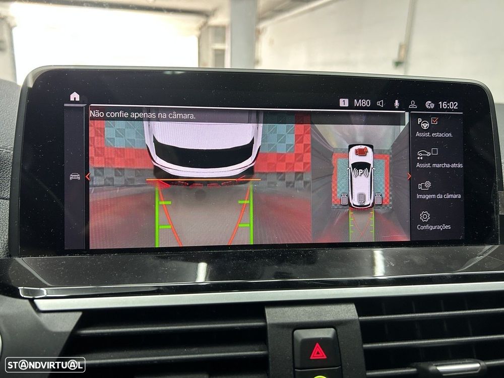 BMW iX3 - 19