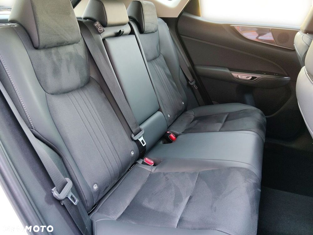 Lexus NX 350h Elegance 2WD - 15