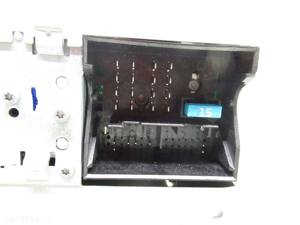 RADIO CD30 WYSWIETLACZ OPEL VECTRA C 453116246 13265760 - 2
